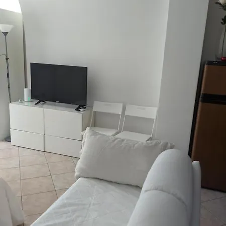 Saragone Apartment *